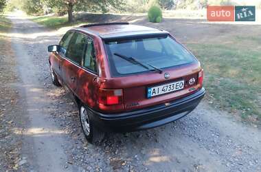 Хэтчбек Opel Astra 1993 в 