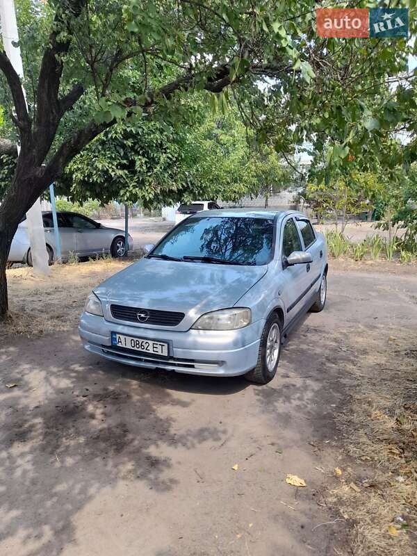 Opel Astra 2002