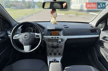 Универсал Opel Astra 2008 в 