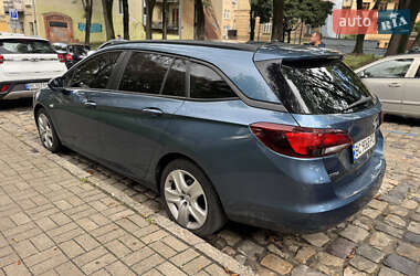 Универсал Opel Astra 2017 в 