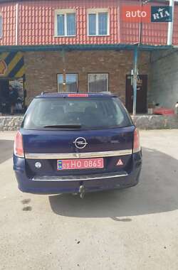 Универсал Opel Astra 2006 в 