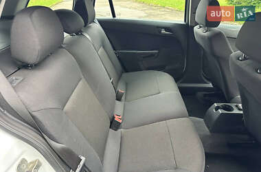 Универсал Opel Astra 2008 в 