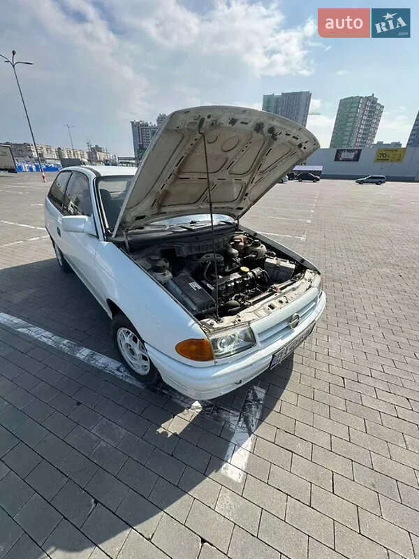 Хетчбек Opel Astra 1993 в Одесі
