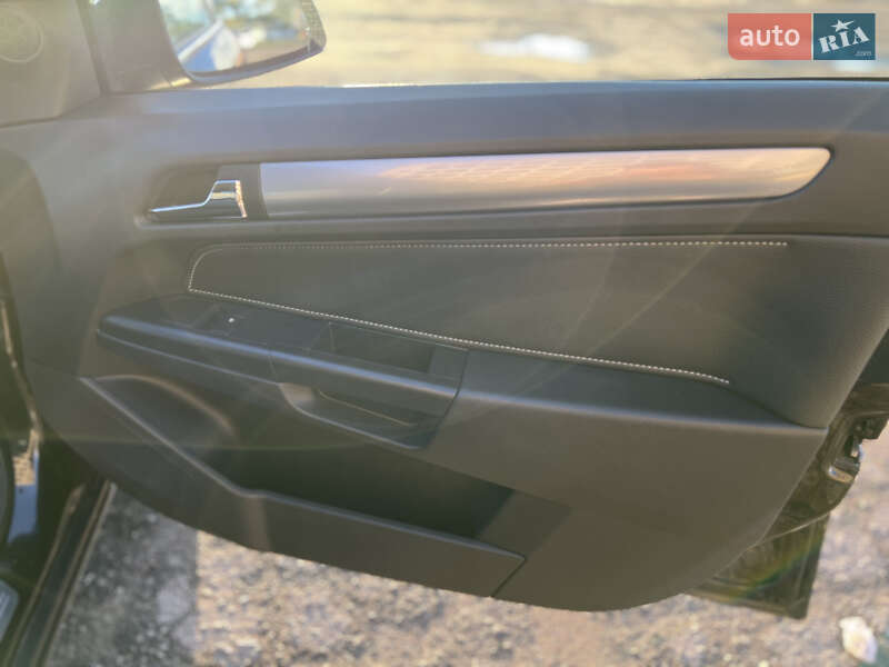 Универсал Opel Astra 2009 в Тернополе
