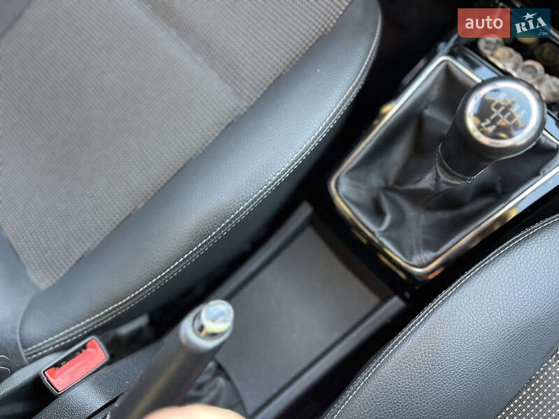 Универсал Opel Astra 2009 в Тернополе
