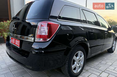 Универсал Opel Astra 2009 в 