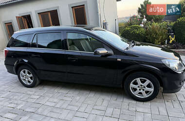 Универсал Opel Astra 2009 в 