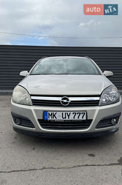Универсал Opel Astra 2007 в Дубно
