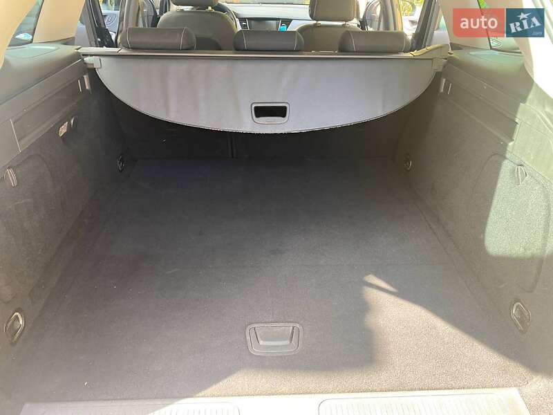 Универсал Opel Astra 2017 в Одессе