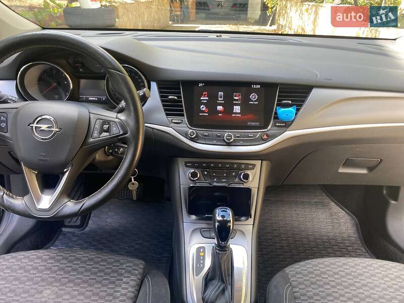 Универсал Opel Astra 2017 в Одессе