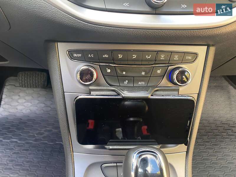Универсал Opel Astra 2017 в Одессе