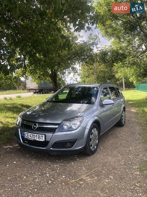 Универсал Opel Astra 2006 в Черновцах