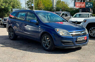 Универсал Opel Astra 2006 в 