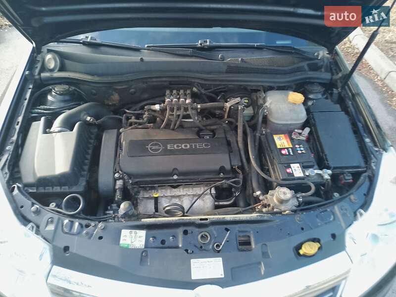 Универсал Opel Astra 2008 в Кривом Роге