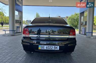 Седан Opel Astra 2013 в 