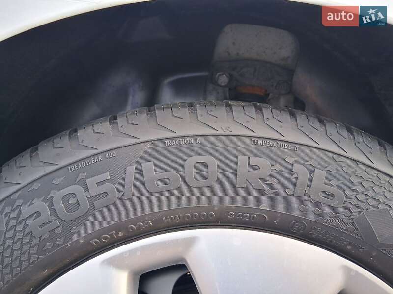Универсал Opel Astra 2011 в Харькове