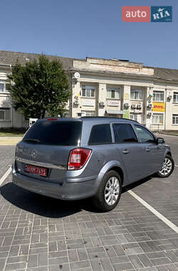 Универсал Opel Astra 2009 в Белой Церкви