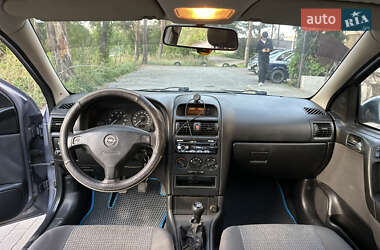 Седан Opel Astra 2007 в 
