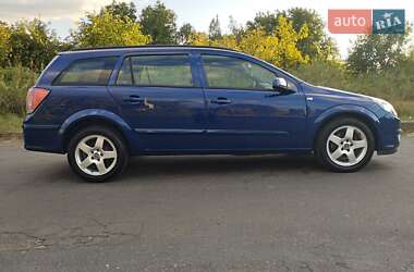 Универсал Opel Astra 2005 в 