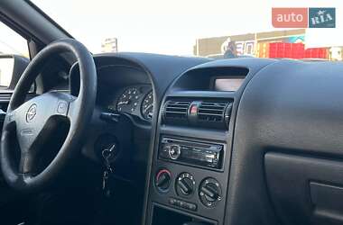 Седан Opel Astra 2008 в 