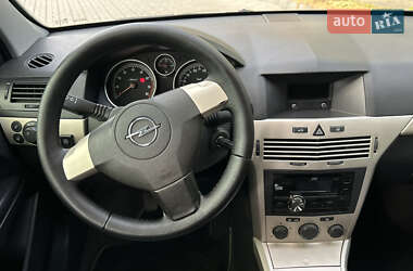Седан Opel Astra 2008 в 