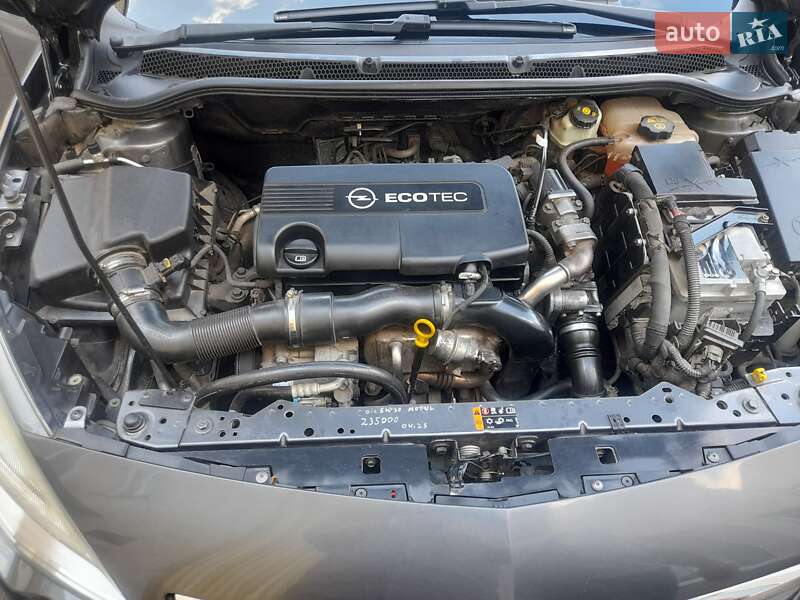 Универсал Opel Astra 2011 в Шепетовке фото 12 Универсал Opel Astra 2011 в Шепетовке