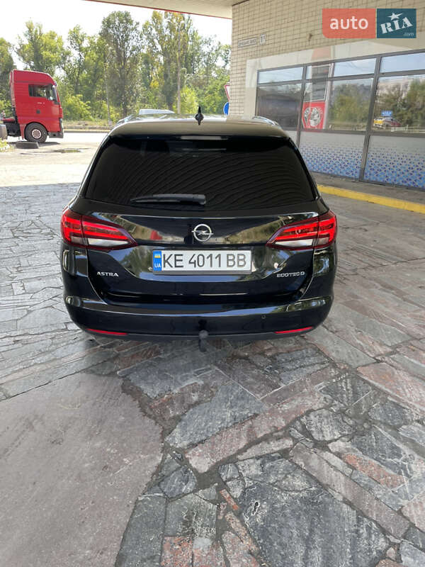 Универсал Opel Astra 2019 в Днепре