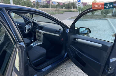 Седан Opel Astra 2008 в 
