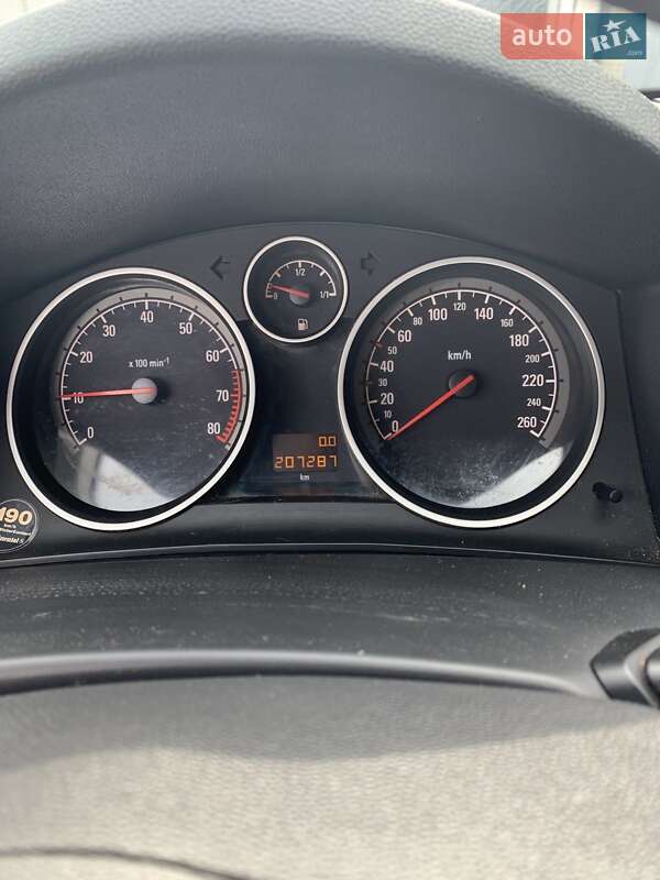 Универсал Opel Astra 2007 в Львове