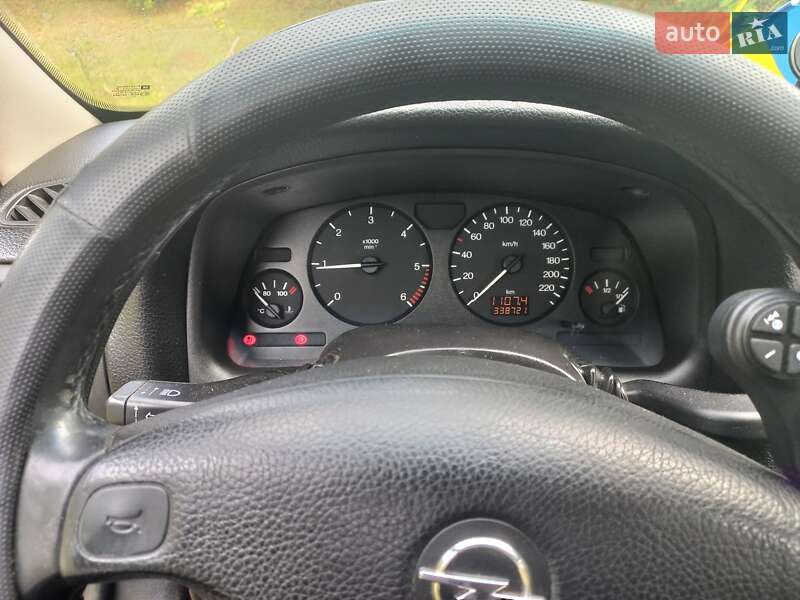 Седан Opel Astra 2001 в Днепре фото 18 Седан Opel Astra 2001 в Днепре