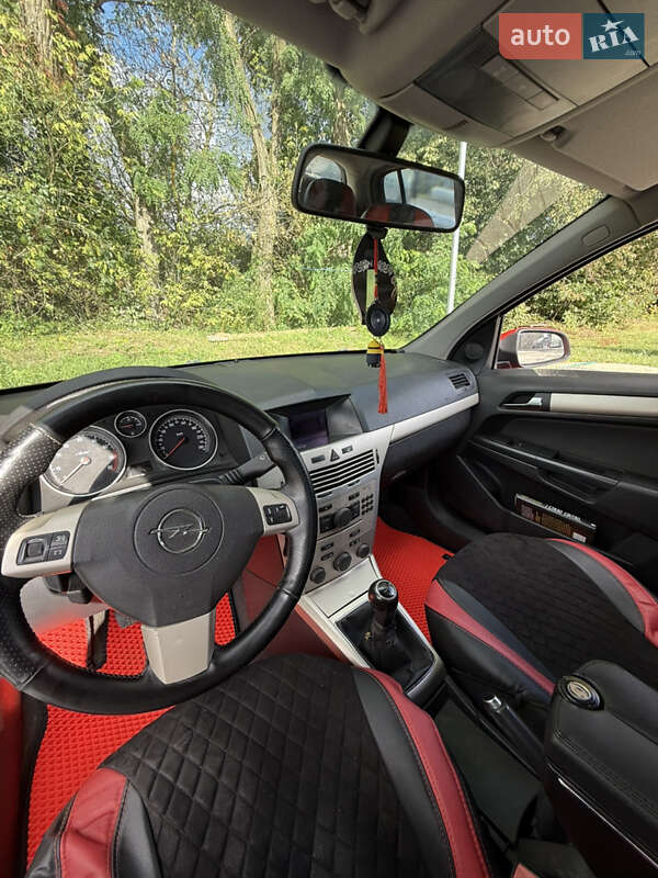 Хэтчбек Opel Astra 2007 в Хмельницком