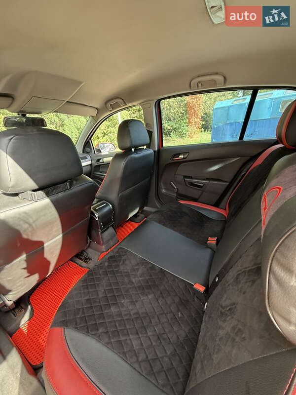 Хэтчбек Opel Astra 2007 в Хмельницком