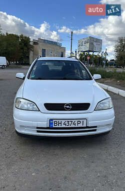 Універсал Opel Astra 2004 в 
