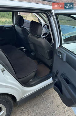 Універсал Opel Astra 2004 в 