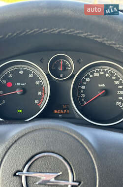 Универсал Opel Astra 2009 в 