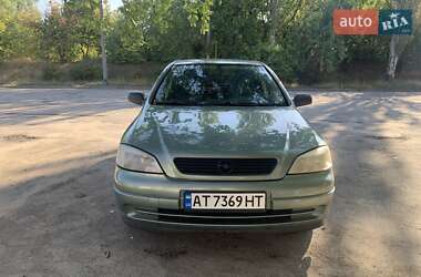 Седан Opel Astra 2007 в Запорожье