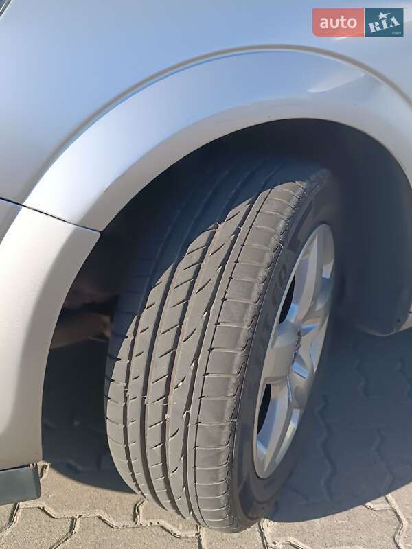 Хэтчбек Opel Astra 2012 в Львове
