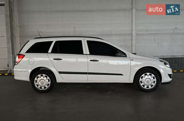 Универсал Opel Astra 2007 в 