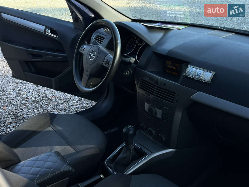 Универсал Opel Astra 2006 в Харькове