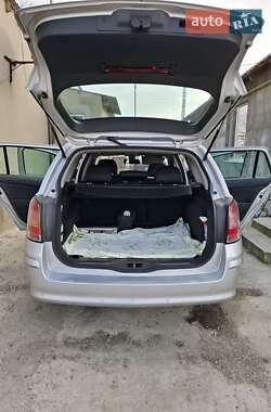 Универсал Opel Astra 2009 в 