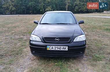 Седан Opel Astra 2007 в 