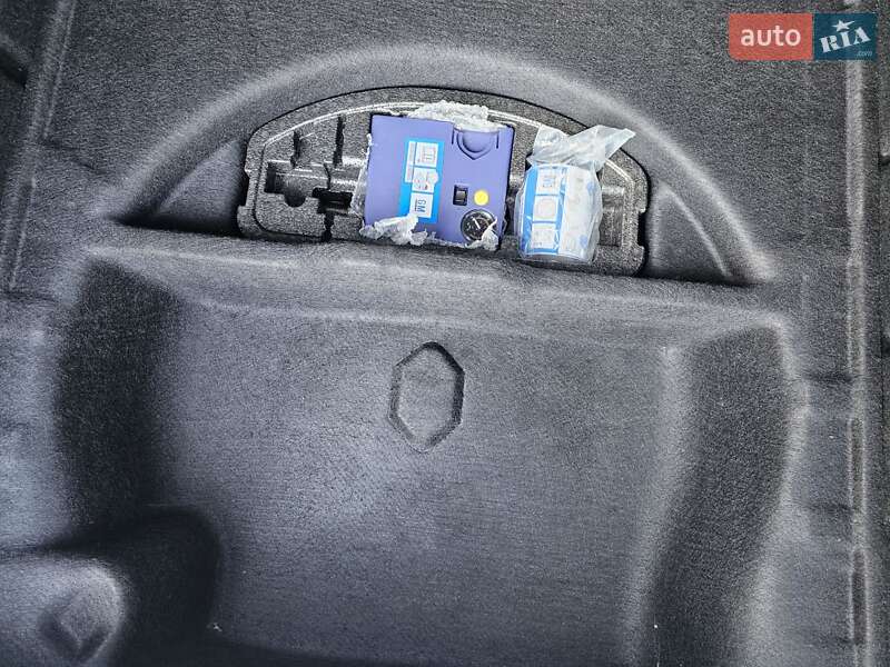 Универсал Opel Astra 2011 в Калуше