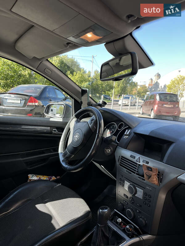 Хетчбек Opel Astra 2004 в Луцьку