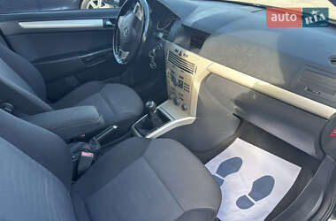 Универсал Opel Astra 2007 в 