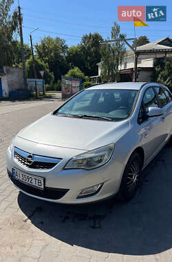 Универсал Opel Astra 2010 в 
