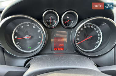 Универсал Opel Astra 2010 в 