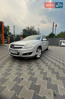 Универсал Opel Astra 2008 в 