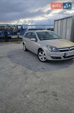 Универсал Opel Astra 2004 в 