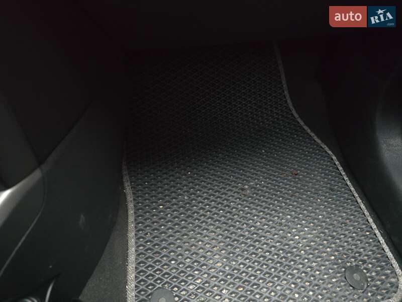 Универсал Opel Astra 2004 в Кривом Роге