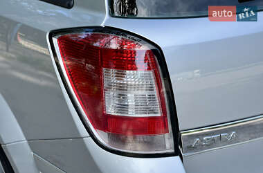 Универсал Opel Astra 2008 в 